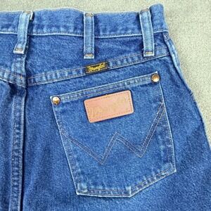 Vtg Wrangler Jeans Womens 9x32 Blue Cowboy Cut 13MWZ Made USA Denim Western 90s